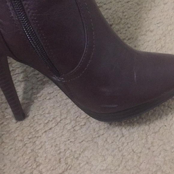 Worthington Brown High Heel Boots 👢 - Picture 3 of 5